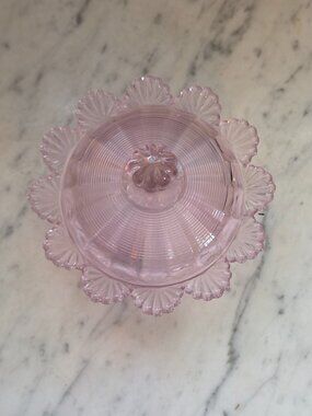 Mosser Pink Glass Covered Dish Scalloped Shell Candy Dish USA New Pressed Glass